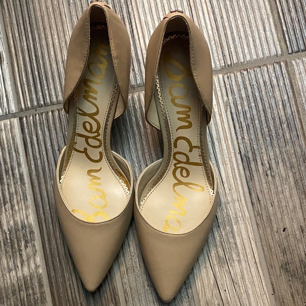 Sam Edelman Women's Tan Pointed Toe Heels
